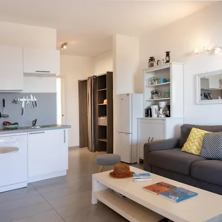 Casa Mediterraneo Apartment *